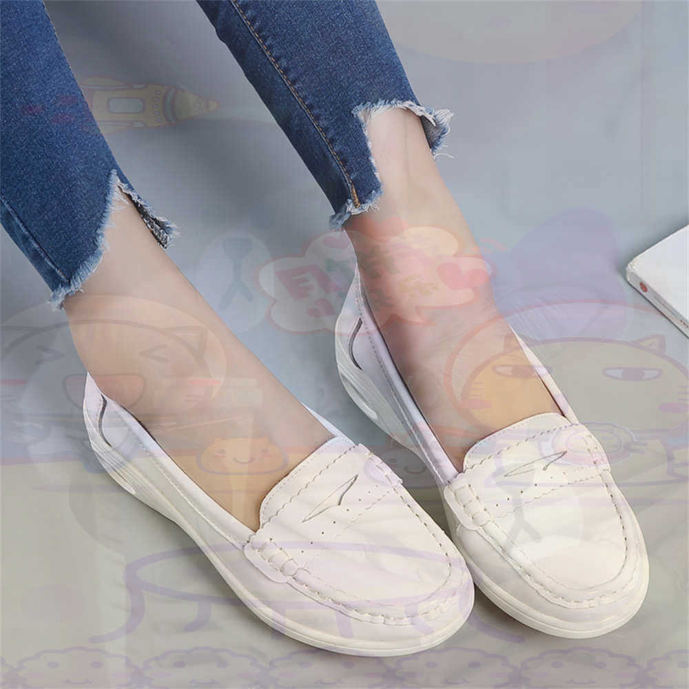Useful Tech Accessories Gifts For Husband - Sepatu Ukuran Besar Wanita Slip-On Lembut